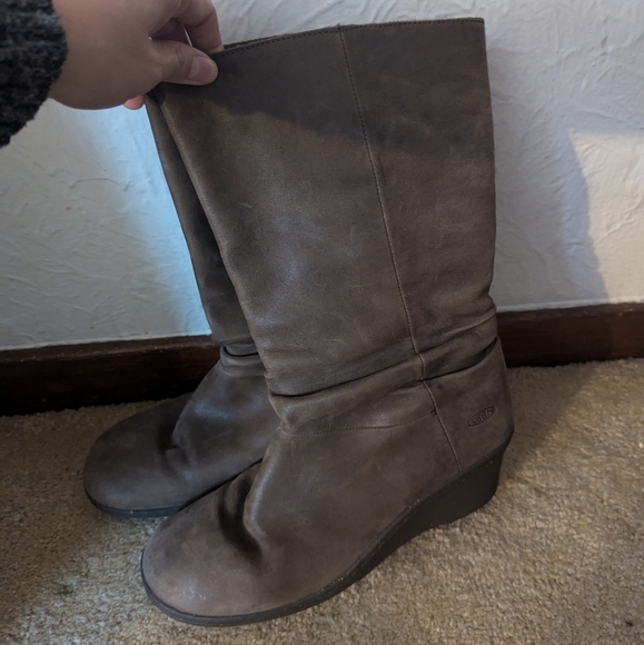 Keen Kate slouch boot wedge heel size 10 tan brown - Picture 1 of 12